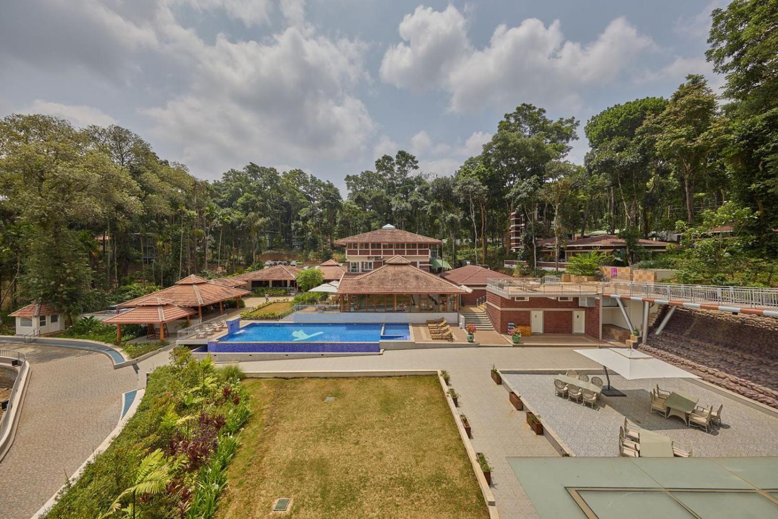 Regenta Resort Sakleshpur Eksteriør billede