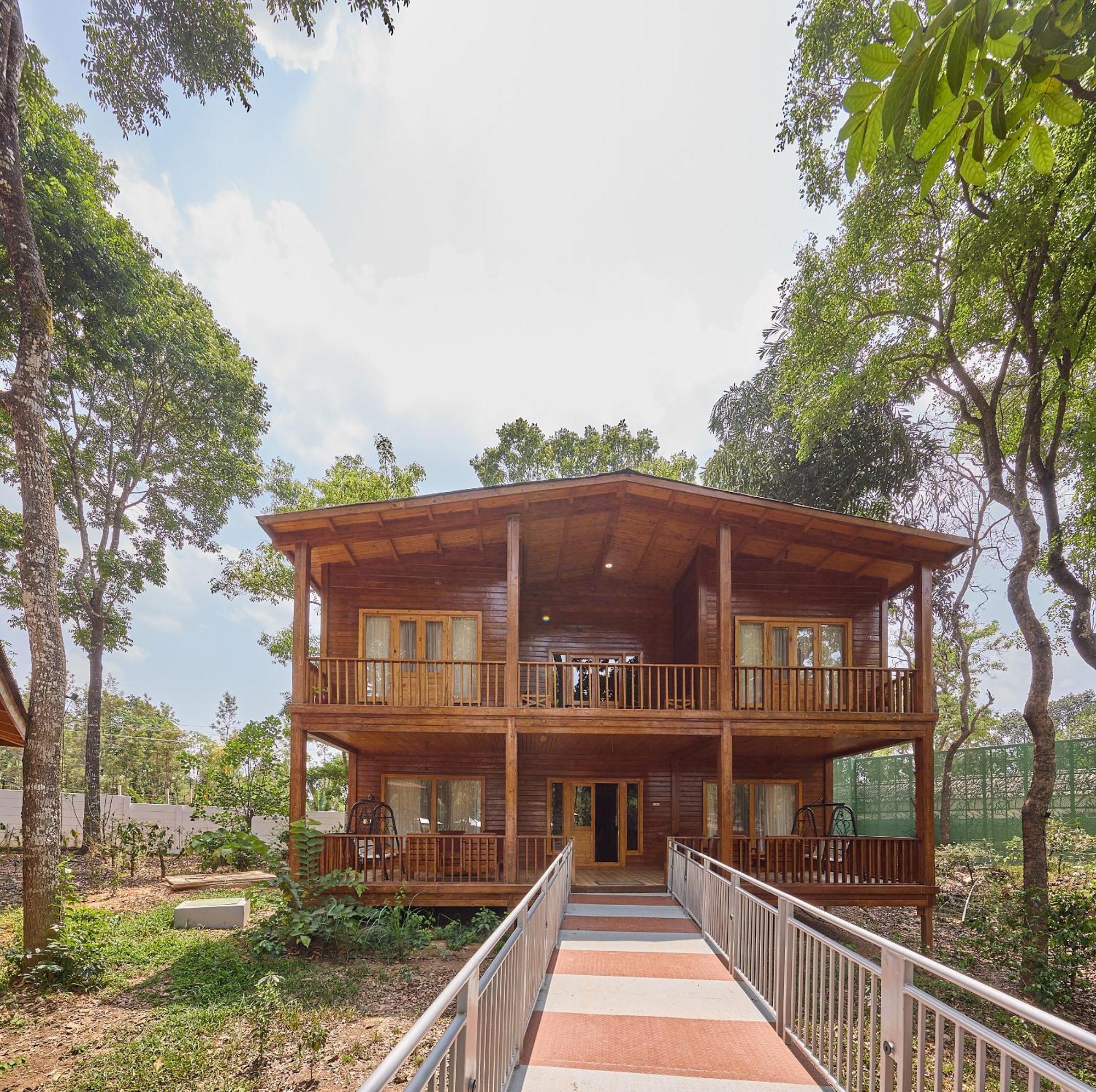 Regenta Resort Sakleshpur Eksteriør billede