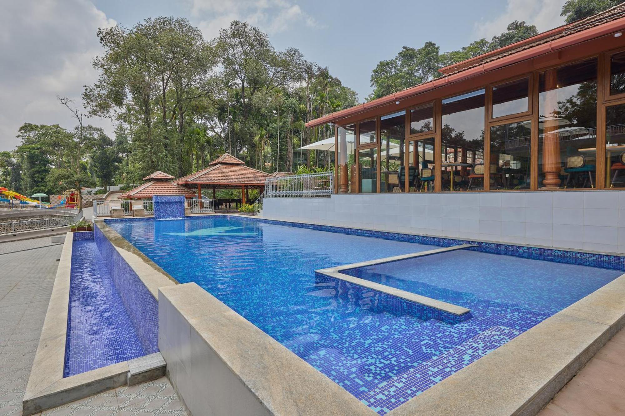 Regenta Resort Sakleshpur Eksteriør billede