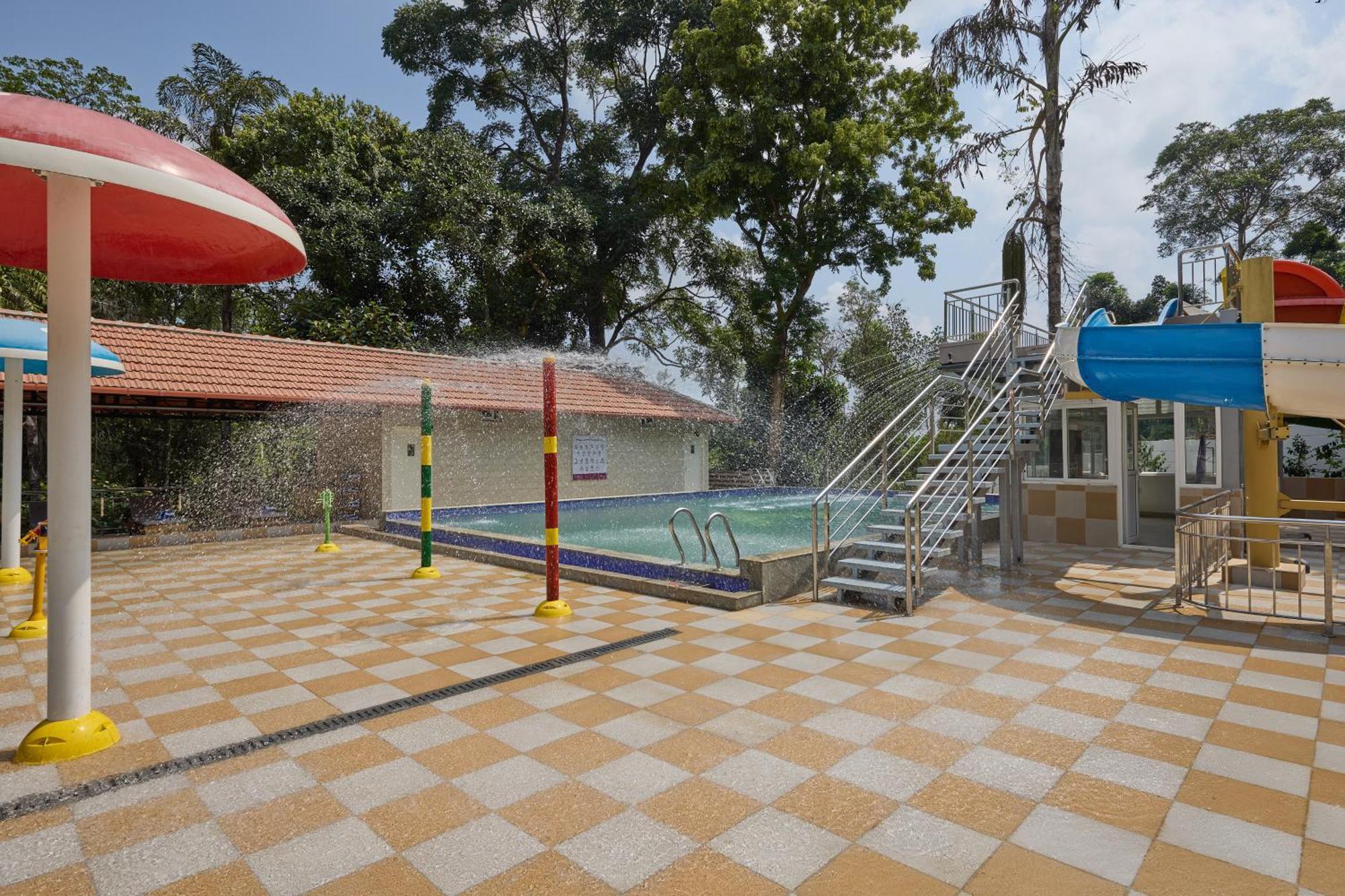 Regenta Resort Sakleshpur Eksteriør billede
